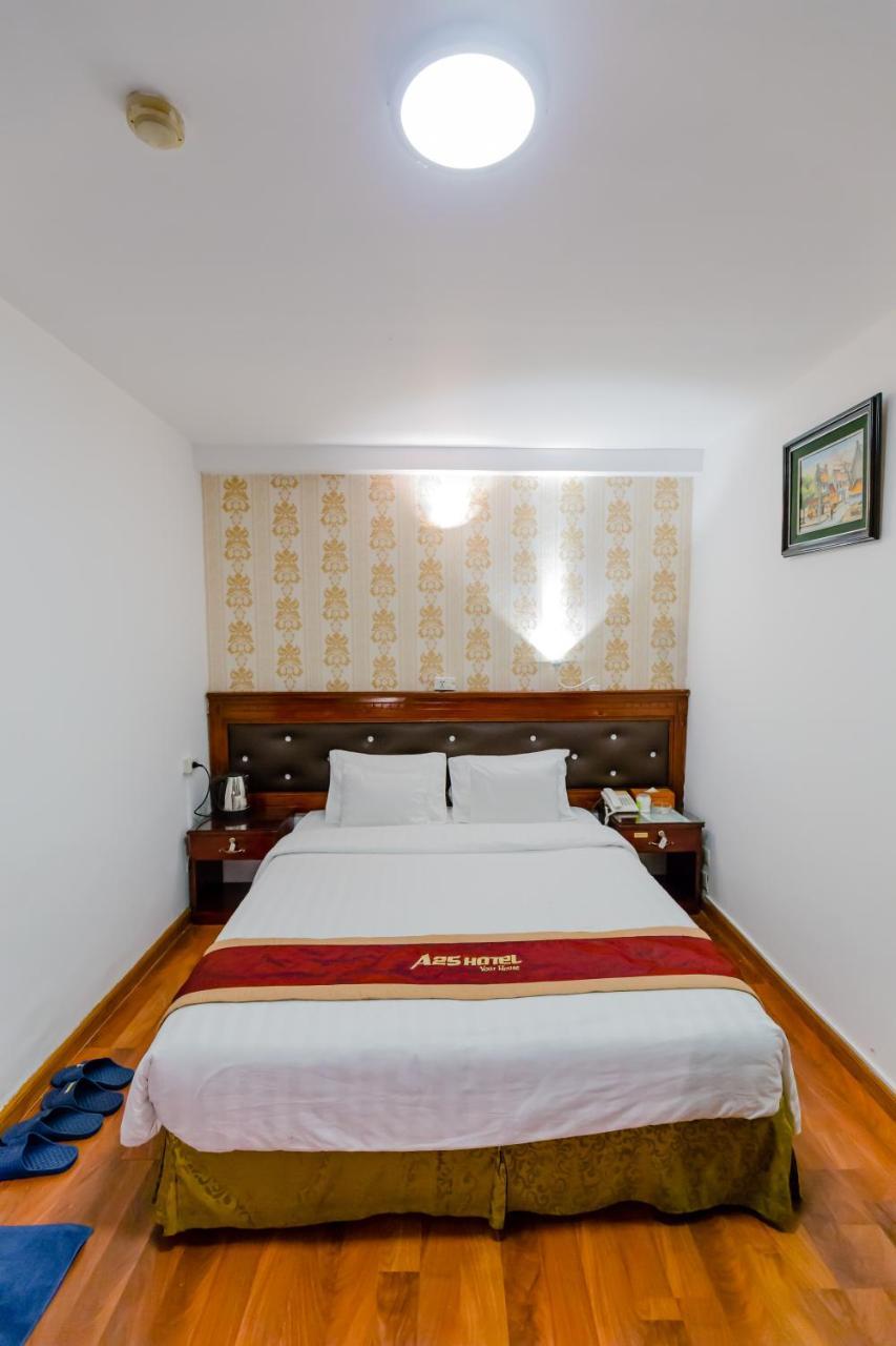 A25 Hotel - 67 Nguyen Truong To Hanoi Bagian luar foto